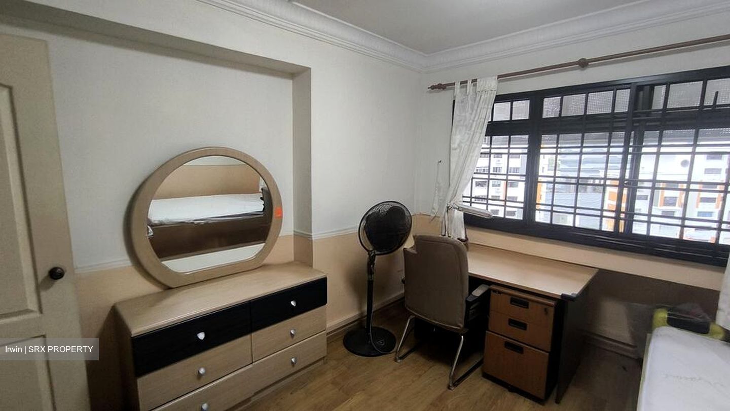 Blk 286B Toh Guan Road (Jurong East), HDB Executive #500556341